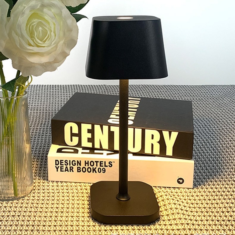 Retro LED Lamp - Image 5