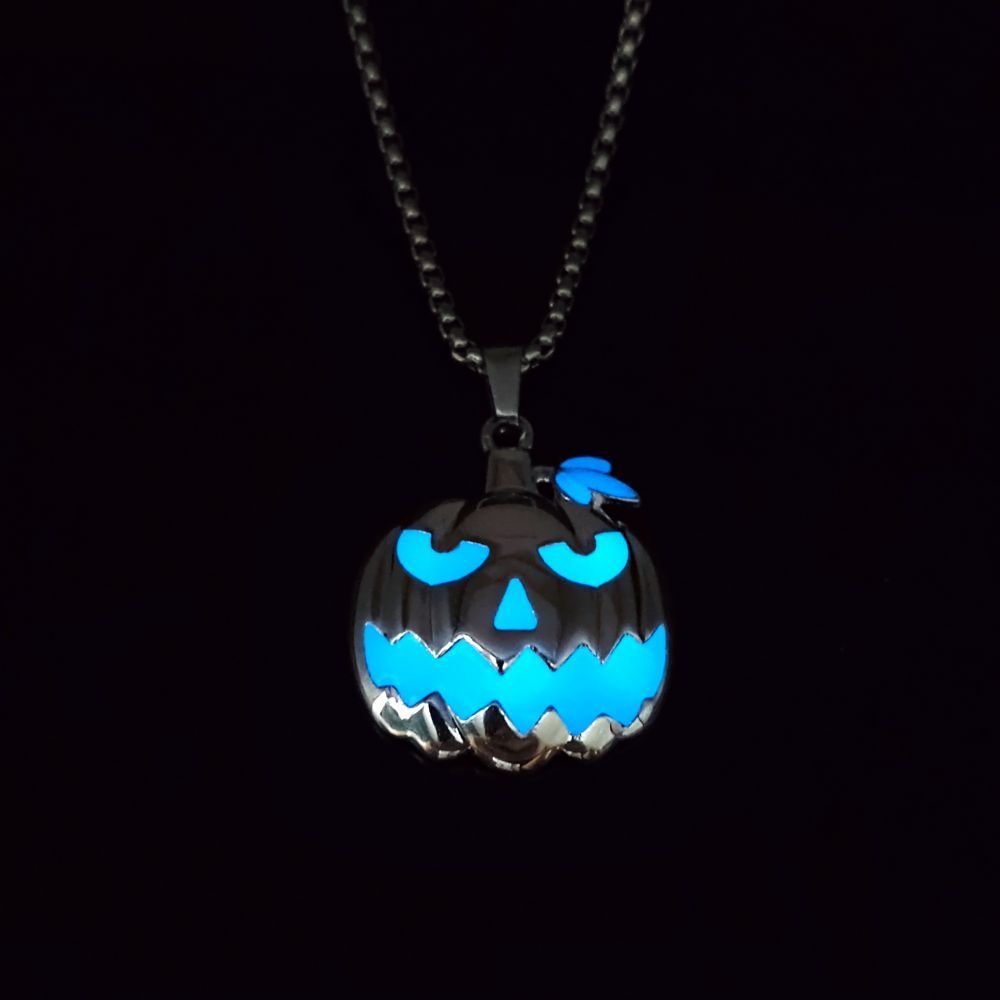 Glowing Pumpkin Necklace - Image 2