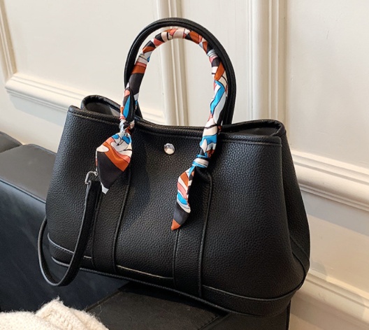 Fashion Shoulder Bag - Image 6