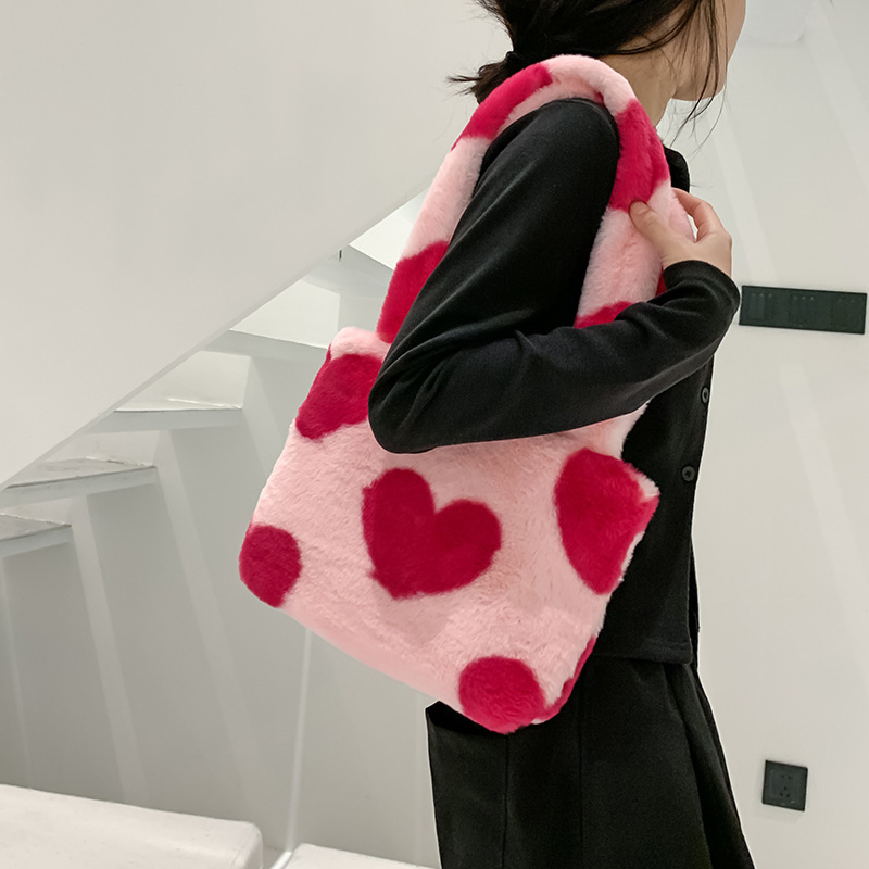 Furry Heart Bag