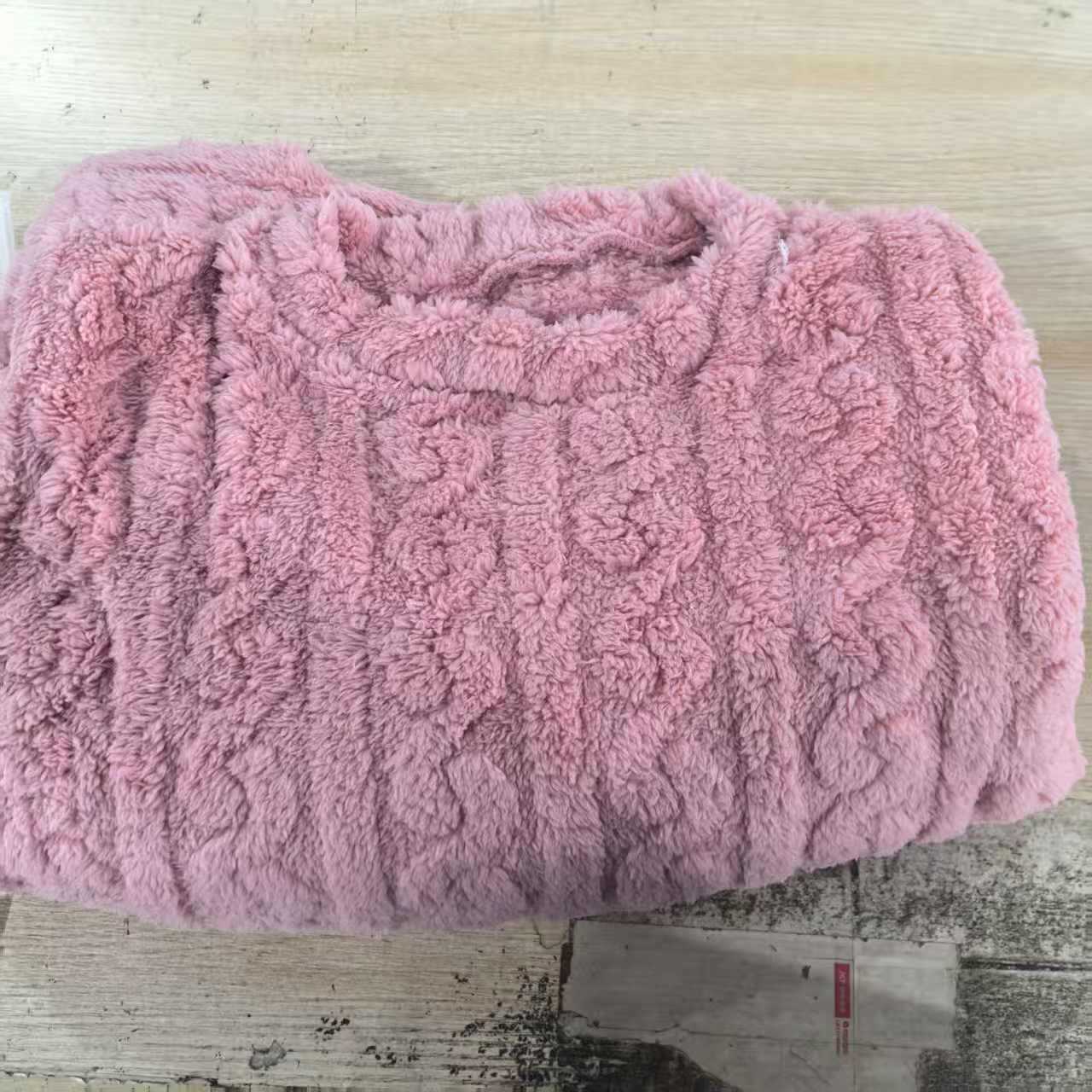 Jacquard Warm Loungewear - Image 9