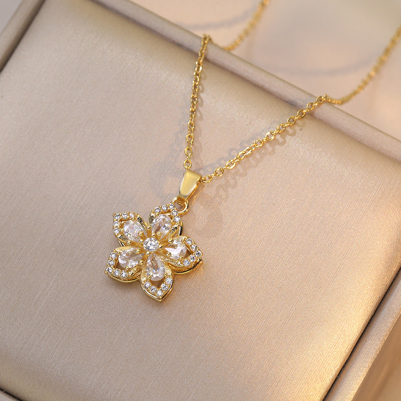 Rotatable Flower Necklace - Image 10
